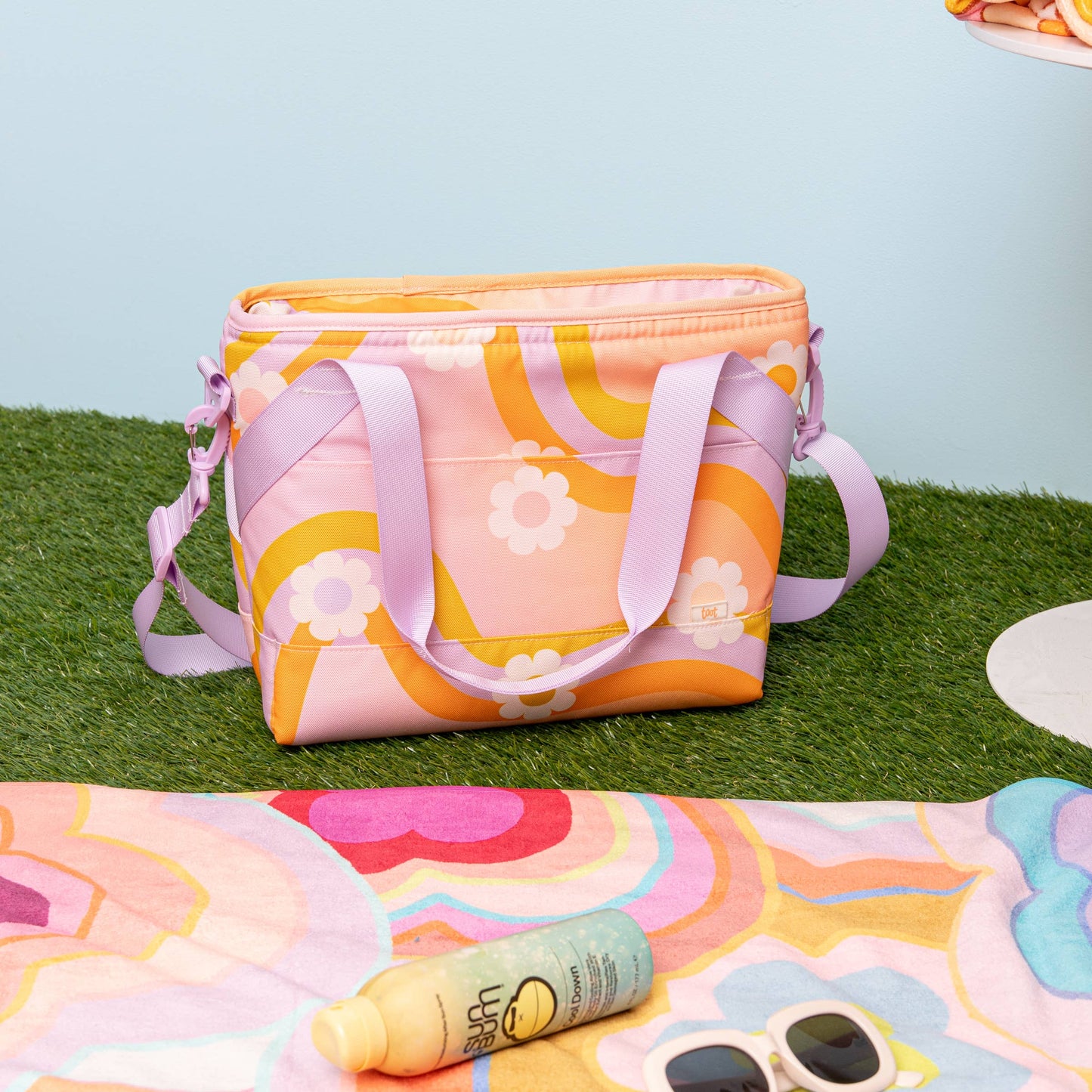 Wavy Daisy Cooler Bag